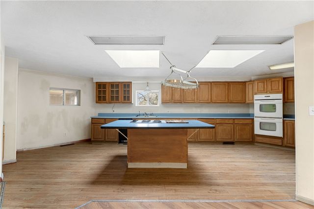 10207 Rainbow Ridge Road, Omaha, AR 72662