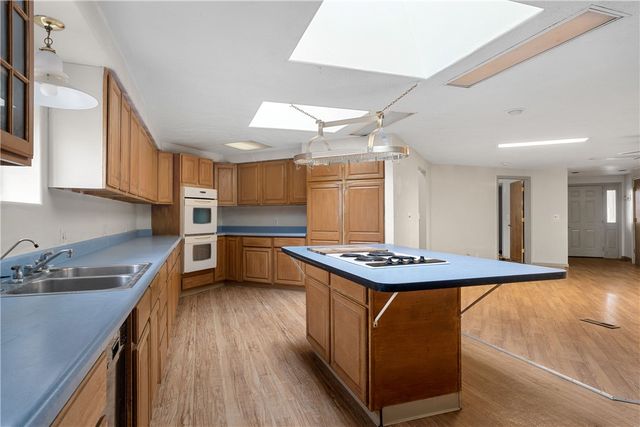 10207 Rainbow Ridge Road, Omaha, AR 72662