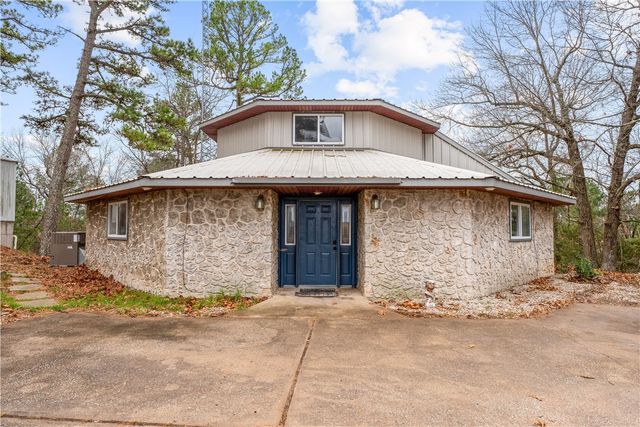 10207 Rainbow Ridge Road, Omaha, AR 72662