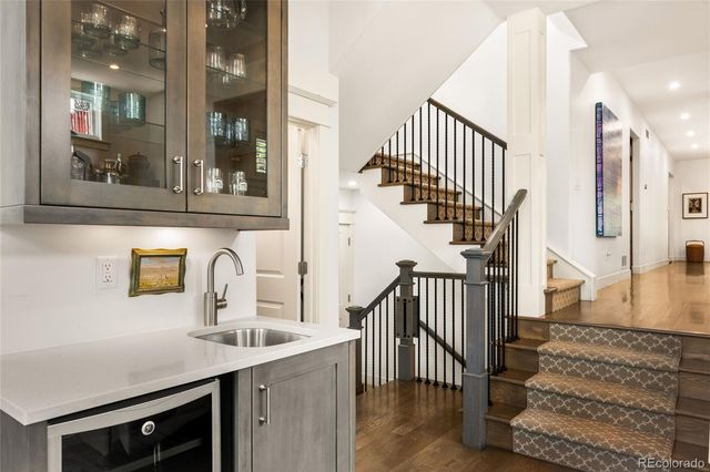 925 S Emerson Street, Denver, CO 80209