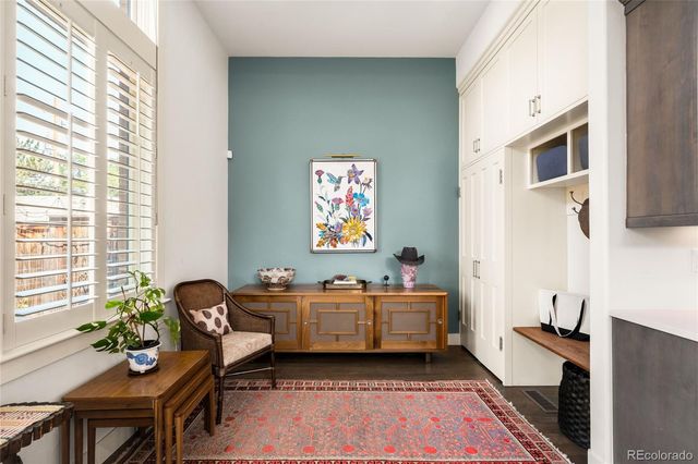 925 S Emerson Street, Denver, CO 80209