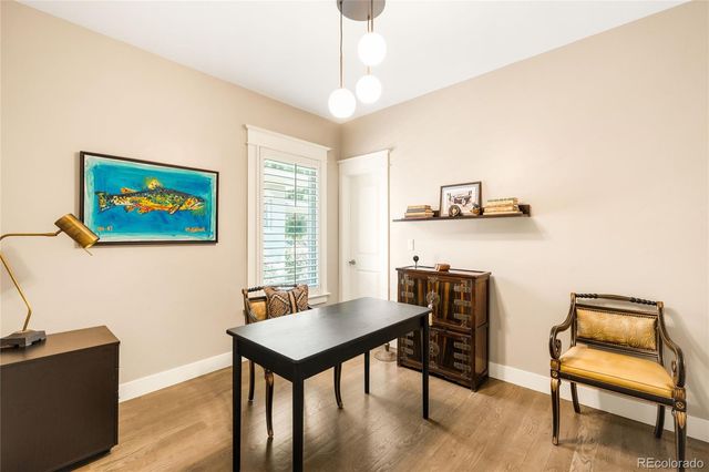 925 S Emerson Street, Denver, CO 80209