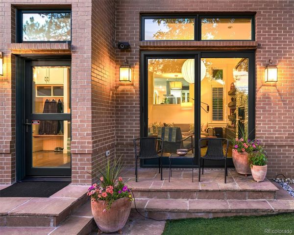 925 S Emerson Street, Denver, CO 80209