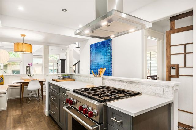 925 S Emerson Street, Denver, CO 80209