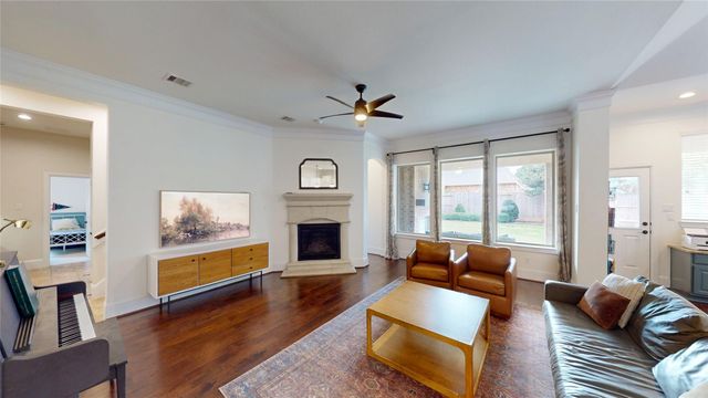 8134 Caroline Ridge Drive, Humble, TX 77396