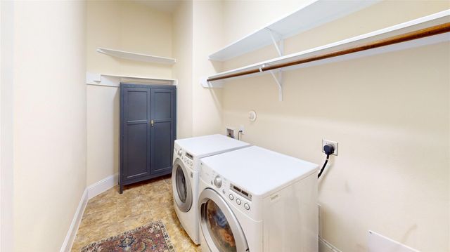 8134 Caroline Ridge Drive, Humble, TX 77396