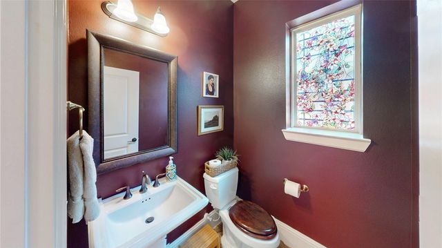 8134 Caroline Ridge Drive, Humble, TX 77396