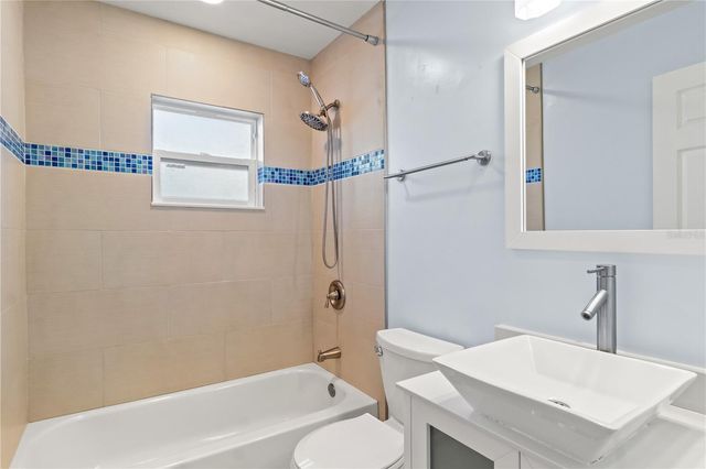 7124 72ND STREET, Pinellas Park, FL 33781