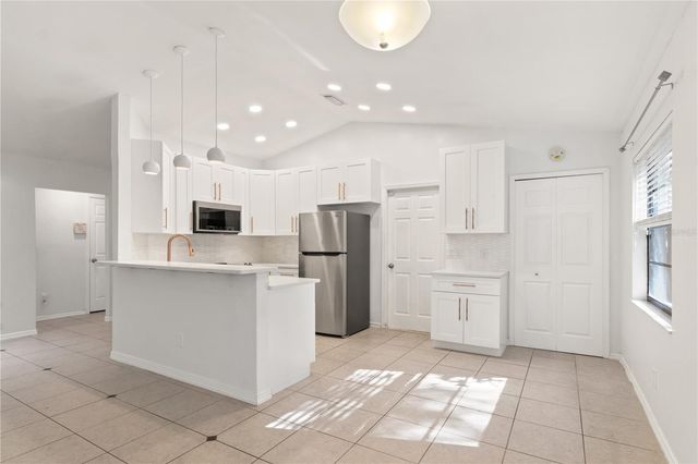 7124 72ND STREET, Pinellas Park, FL 33781