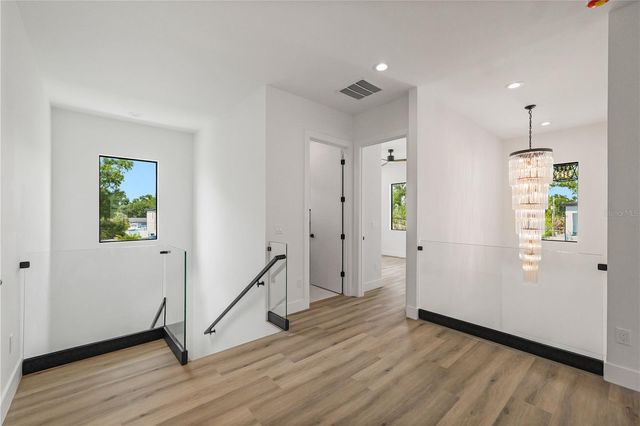 2308 1/2 N ELCOE DRIVE, Tampa, FL 33603