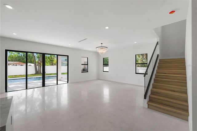 2308 1/2 N ELCOE DRIVE, Tampa, FL 33603