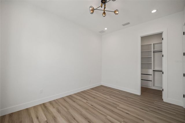 2308 1/2 N ELCOE DRIVE, Tampa, FL 33603