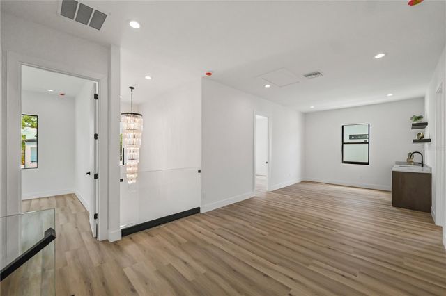 2308 1/2 N ELCOE DRIVE, Tampa, FL 33603