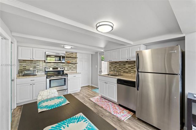 2618 Monroe St B, Hollywood, FL 33020
