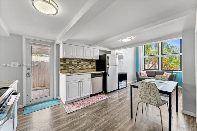 2618 Monroe St B, Hollywood, FL 33020
