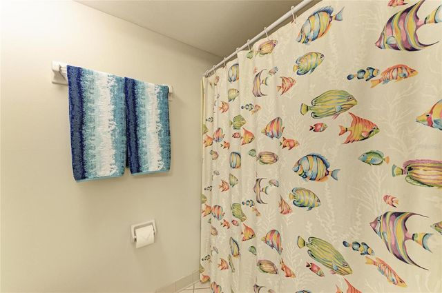 4835 GULF OF MEXICO DRIVE 105, Longboat Key, FL 34228