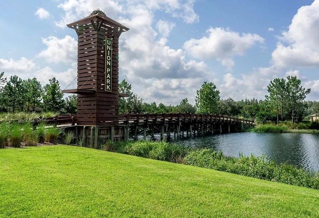32867 PEZ LANDING LANE, Wesley Chapel, FL 33543