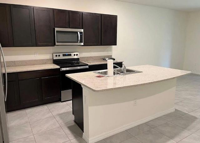 32867 PEZ LANDING LANE, Wesley Chapel, FL 33543