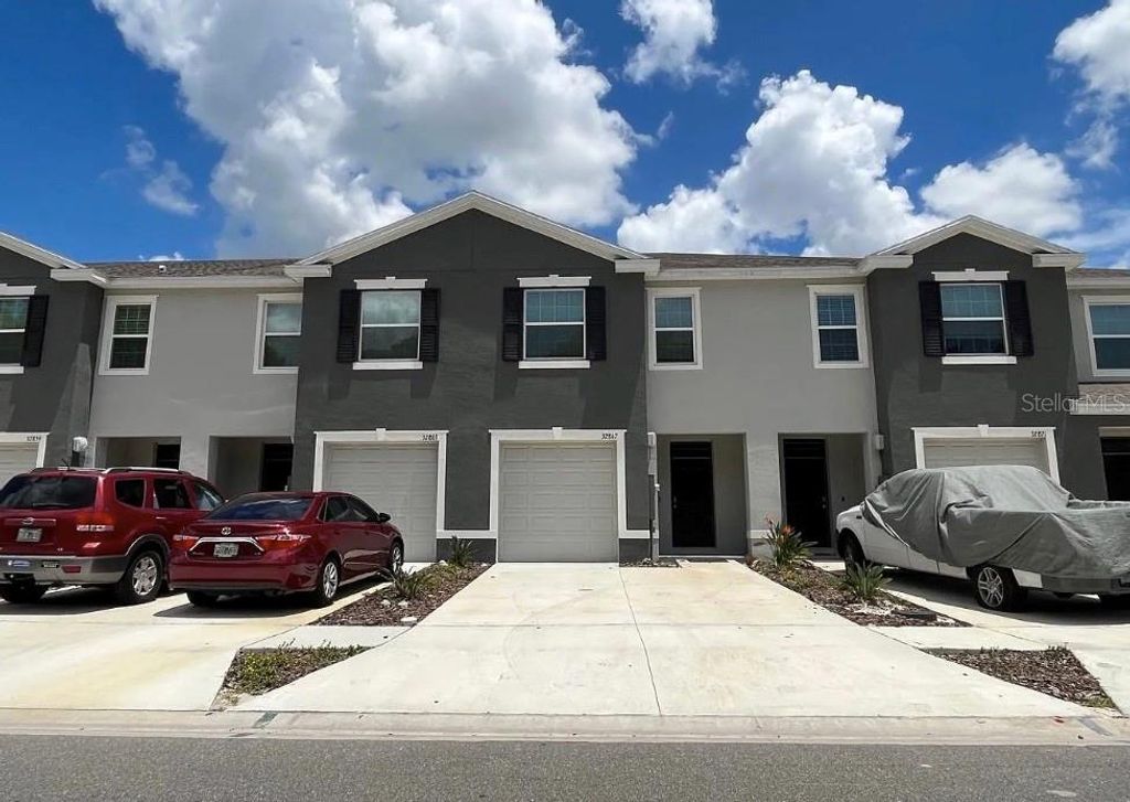 32867 PEZ LANDING LANE, Wesley Chapel, FL 33543