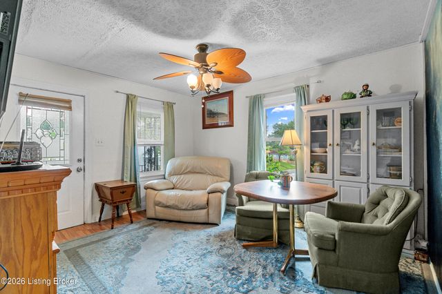 1412 Haskin Ave, Louisville, KY 40215