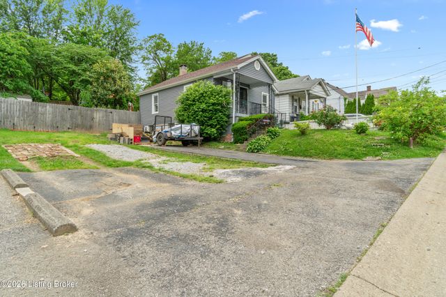 1412 Haskin Ave, Louisville, KY 40215