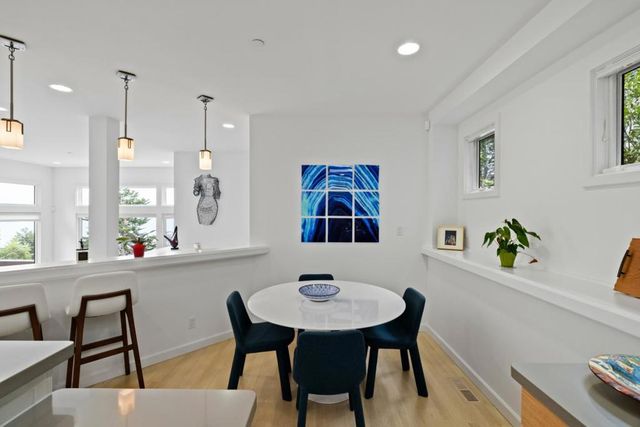 374 El Granada Boulevard, El Granada, CA 94018