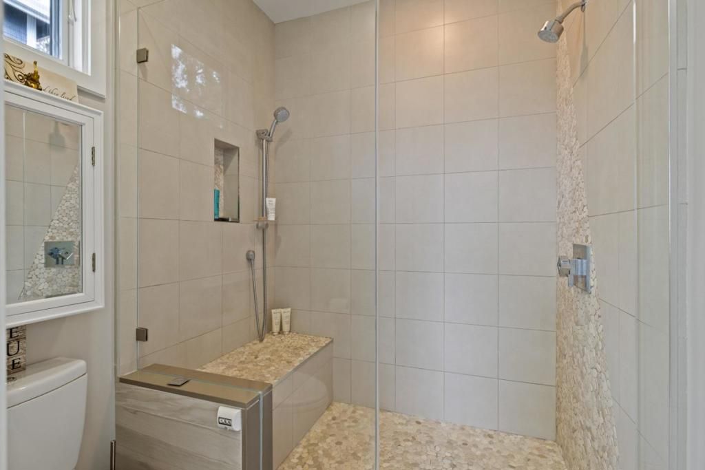 Image 34 of property listing at 374 El Granada Boulevard, El Granada, CA 94018