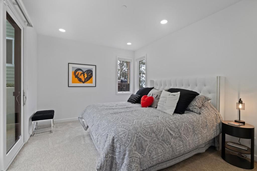 Image 40 of property listing at 374 El Granada Boulevard, El Granada, CA 94018