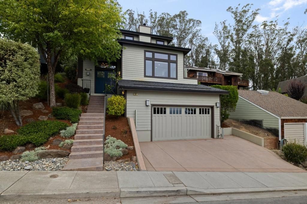 Image 43 of property listing at 374 El Granada Boulevard, El Granada, CA 94018