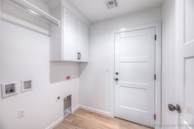 720 N 10 Street, Sapulpa, OK 74066