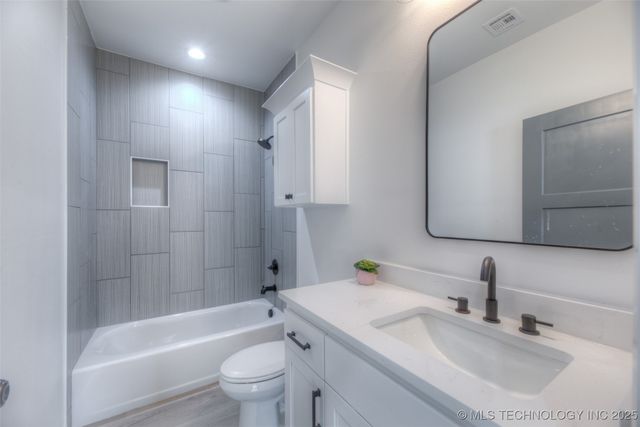 720 N 10 Street, Sapulpa, OK 74066