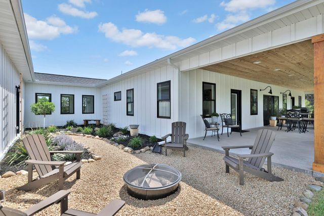 34850 Kable Avenue, North Branch, MN 55056