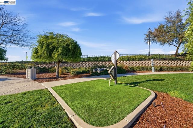 245 Fennel Way, Livermore, CA 94551