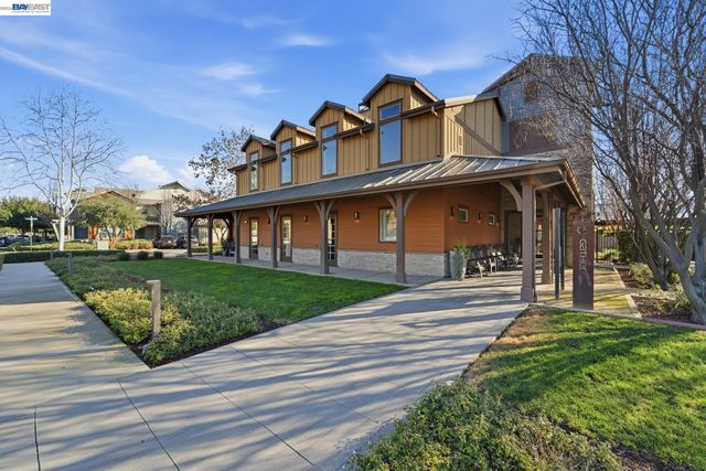 245 Fennel Way, Livermore, CA 94551