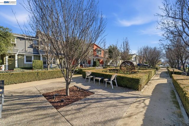 245 Fennel Way, Livermore, CA 94551