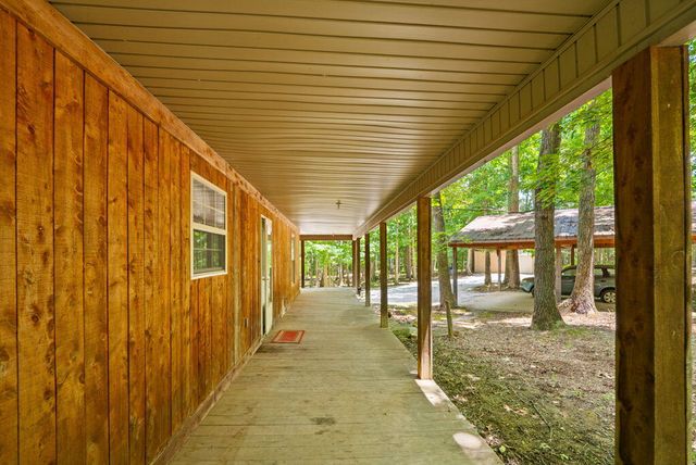 1261 Clark Road, Irvine, KY 40336