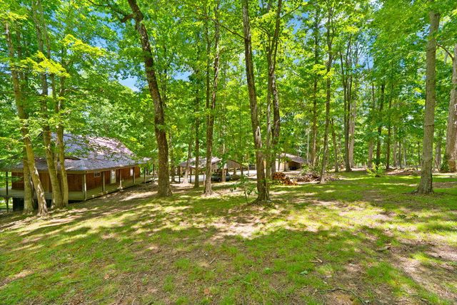 1261 Clark Road, Irvine, KY 40336
