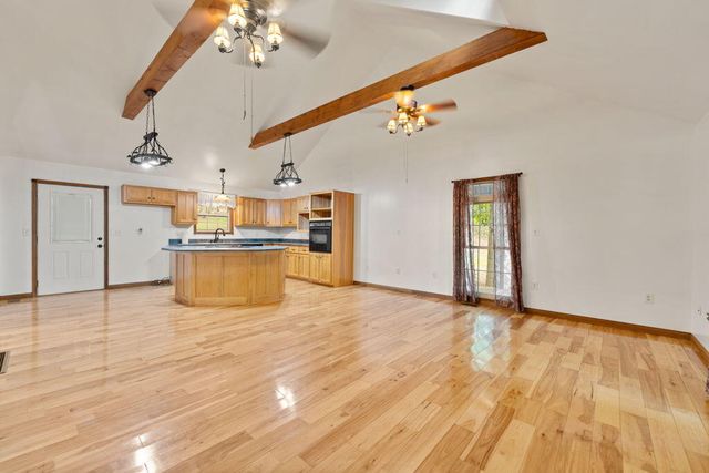 1261 Clark Road, Irvine, KY 40336