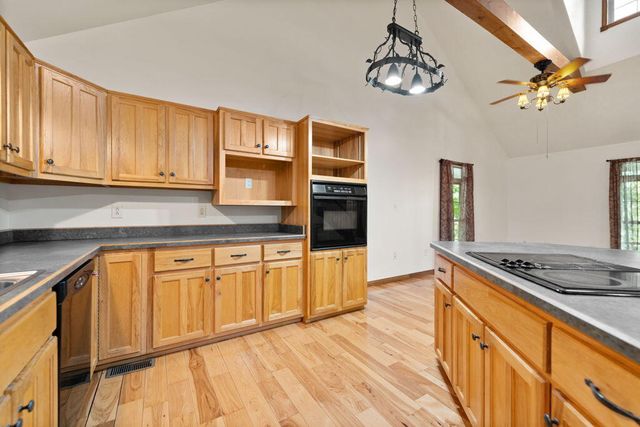 1261 Clark Road, Irvine, KY 40336