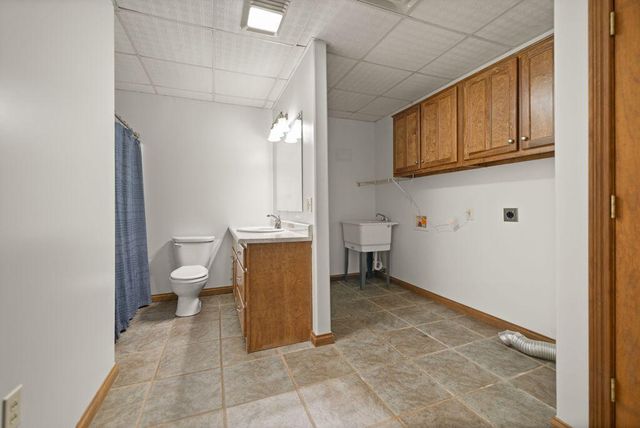 1261 Clark Road, Irvine, KY 40336