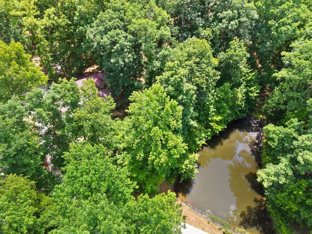 1261 Clark Road, Irvine, KY 40336