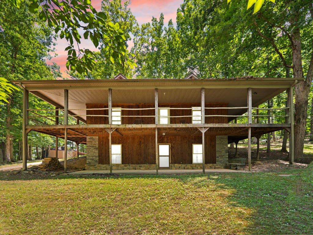 1261 Clark Road, Irvine, KY 40336