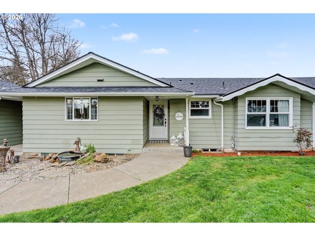 5910 Ne DAVIS CREEK Rd, Silverton, OR 97381