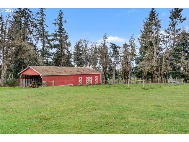 5910 Ne DAVIS CREEK Rd, Silverton, OR 97381