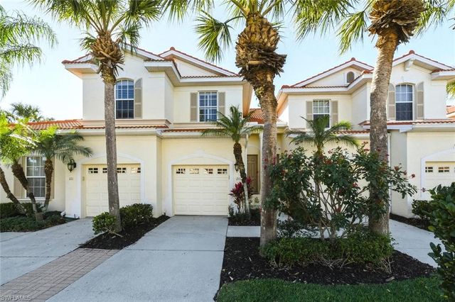 4695 Winged Foot CT # 201, Naples, FL 34112