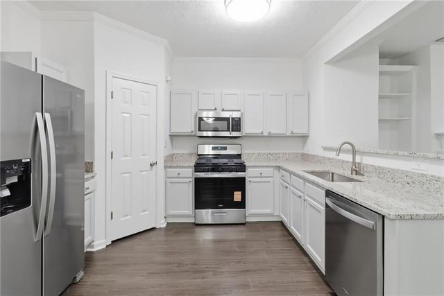 2915 Greyhawk Lane, Cumming, GA 30040