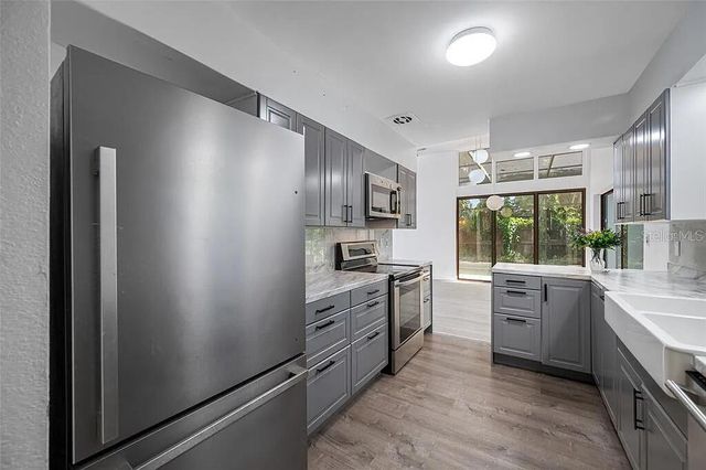 7990 42ND STREET N, Pinellas Park, FL 33781