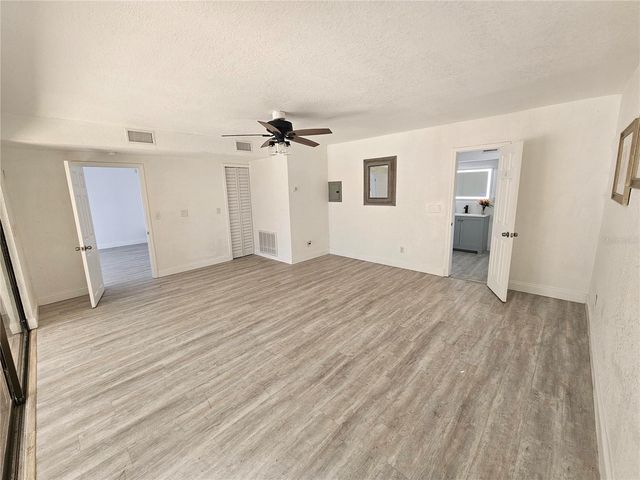 7990 42ND STREET N, Pinellas Park, FL 33781