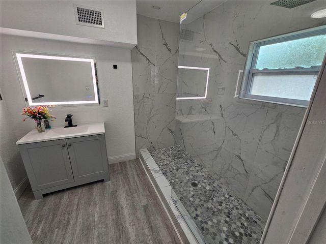 7990 42ND STREET N, Pinellas Park, FL 33781