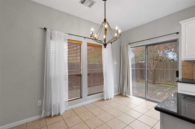 2240 Independence DR A83, Austin, TX 78745